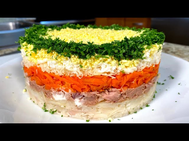 Салат Мимоза лучший рецепт. Очень нежный, вкусный и слоеный салат.Как сделать салат Мимоза вкуснее