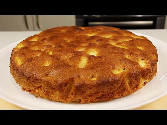 Люблю, когда БЫСТРО и ВКУСНО! Нежнейший МЕДОВЫЙ ПИРОГ с ЯБЛОКАМИ! И в Пир, и в Мир!