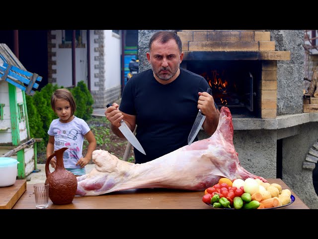 Мясо в вине. Баран в духовке. Запекаем баранину в деревенской печи