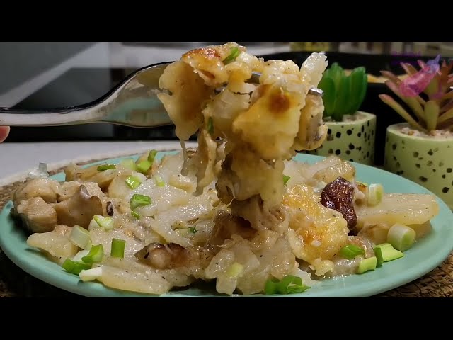 Всего лишь грибы и картошка, простейший рецепт, но какая вкуснота! Хочется готовить каждый день!